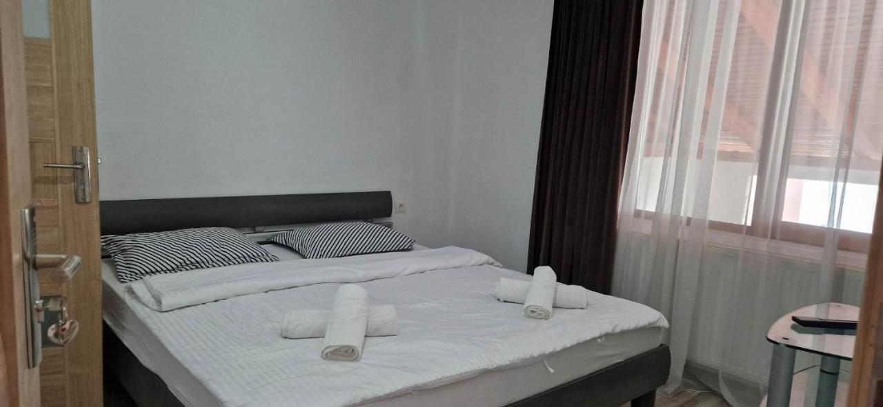 סיגטו מרמטי Casa Ideal מראה חיצוני תמונה