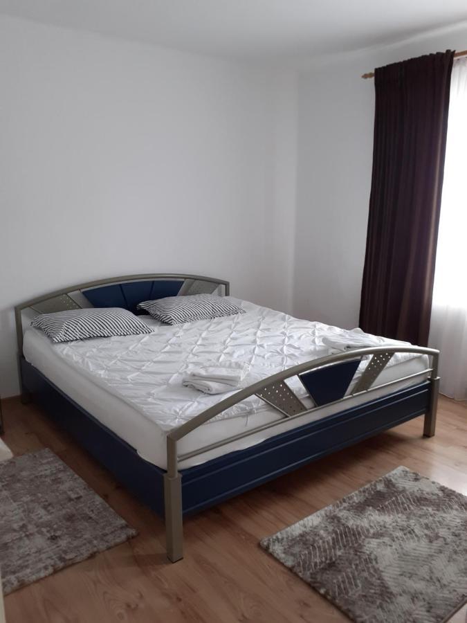 סיגטו מרמטי Casa Ideal מראה חיצוני תמונה